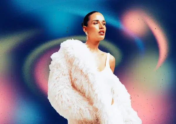 Davvero a Sanremo c&rsquo;era il fidanzato di Malgioglio? E quello di Clara? Amadeus gran classe con Carlo Conti, ma i gioielli e tatuaggi di Tony Effe&hellip; A tutto gossip con Alessi