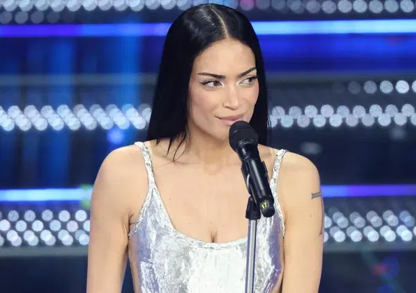 Dopo Sanremo Selvaggia Lucarelli santifica (o percula?) Fedez e distrugge Elodie (&ldquo;Ora si sente un'attrice impegnata?&rdquo;), Cristicchi e Alessia Marcuzzi (&ldquo;Ho sperato cadesse delle scale&rdquo;). E su Olly, Giorgia, Lucio Corsi, Achille Lauro e Cattelan...