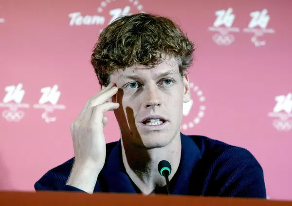 Nuove rivelazioni dell'avvocato di Sinner sull'accordo con la Wada: "Jannik all'inizio non capiva, voleva andare al processo"