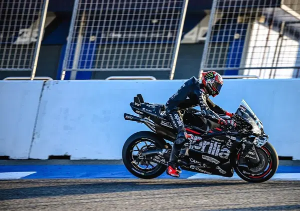 Bravi i Marquez, ma gli imperdibili sono gi&agrave; Acosta e Bezzecchi. Uno confessa &ldquo;un lato criminale&rdquo;, l&rsquo;altro di aver ammutolito il box Aprilia 