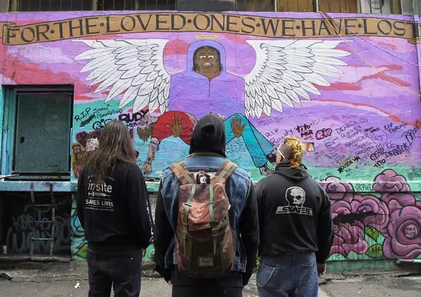 Il Fentanyl &egrave; roba vecchia! Quali sono le nuove droghe che interessano alle mafie e che influenzano la geopolitica? Ecco la nuova mappa. C'entrano Trump, i dazi, il Sud America e il Myanmar. E occhio a Germani e Olanda