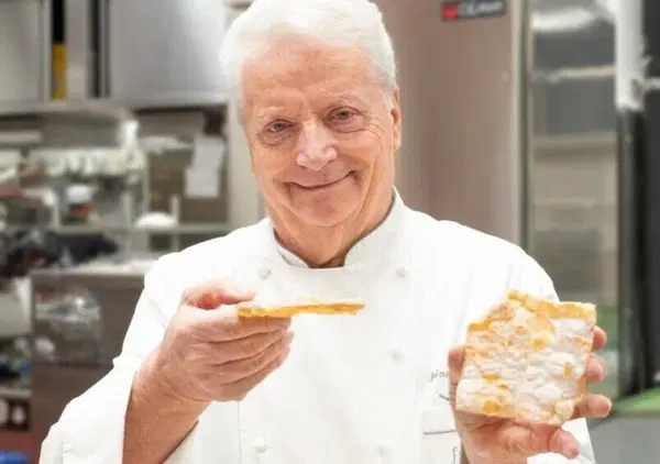 E se il cibo costasse di pi&ugrave; perch&eacute; instagrammabile? Ecco cos'hanno in comune le chiacchiere di Iginio Massari, i ravioli di Anna Zhang a Masterchef e il pesto di Maurizio Viani: non il costo, ma la bellezza...