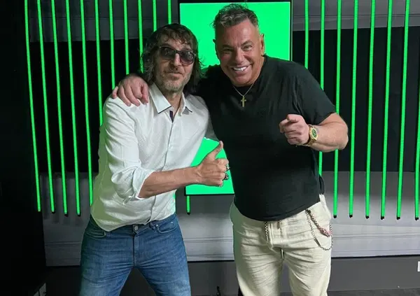 La Zanzara apre una questione morale? Dopo gli arresti di Lacerenza, Nobile e il Brasiliano, il "modello" Comi, il ludopatico Champagne, Cruciani cavalca la libert&agrave; di espressione o la regressione immorale?