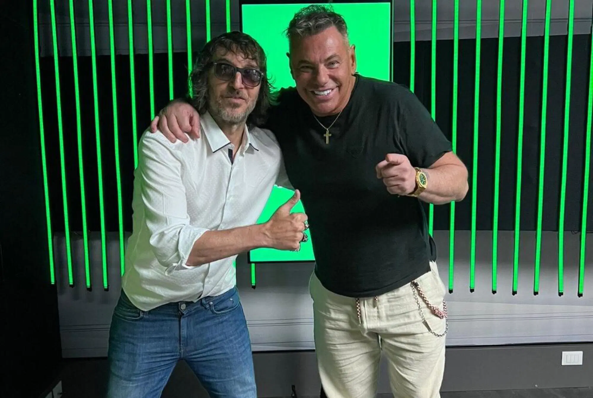 La Zanzara apre una questione morale? Dopo gli arresti di Lacerenza, Nobile e il Brasiliano, il "modello" Comi, il ludopatico Champagne, Cruciani cavalca la libert&agrave; di espressione o la regressione immorale?