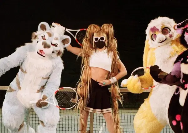 Raga ma l&rsquo;avete visto il video di "Sinner", la bomba tutta furry di Myss Keta? S&igrave;, &egrave; la collabo che stavamo aspettando ed &egrave; arrivata prima di GTA VI