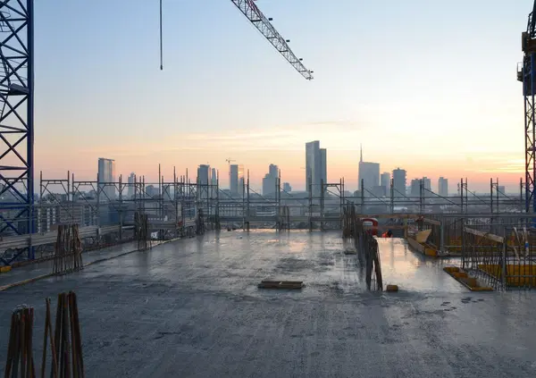 Il rebus del "Piano Casa" a Milano. Dimissioni di Bardelli, arresto di Oggioni, inchieste e miliardi: rimane una promessa o &egrave; diventata una presa per il cu*o?