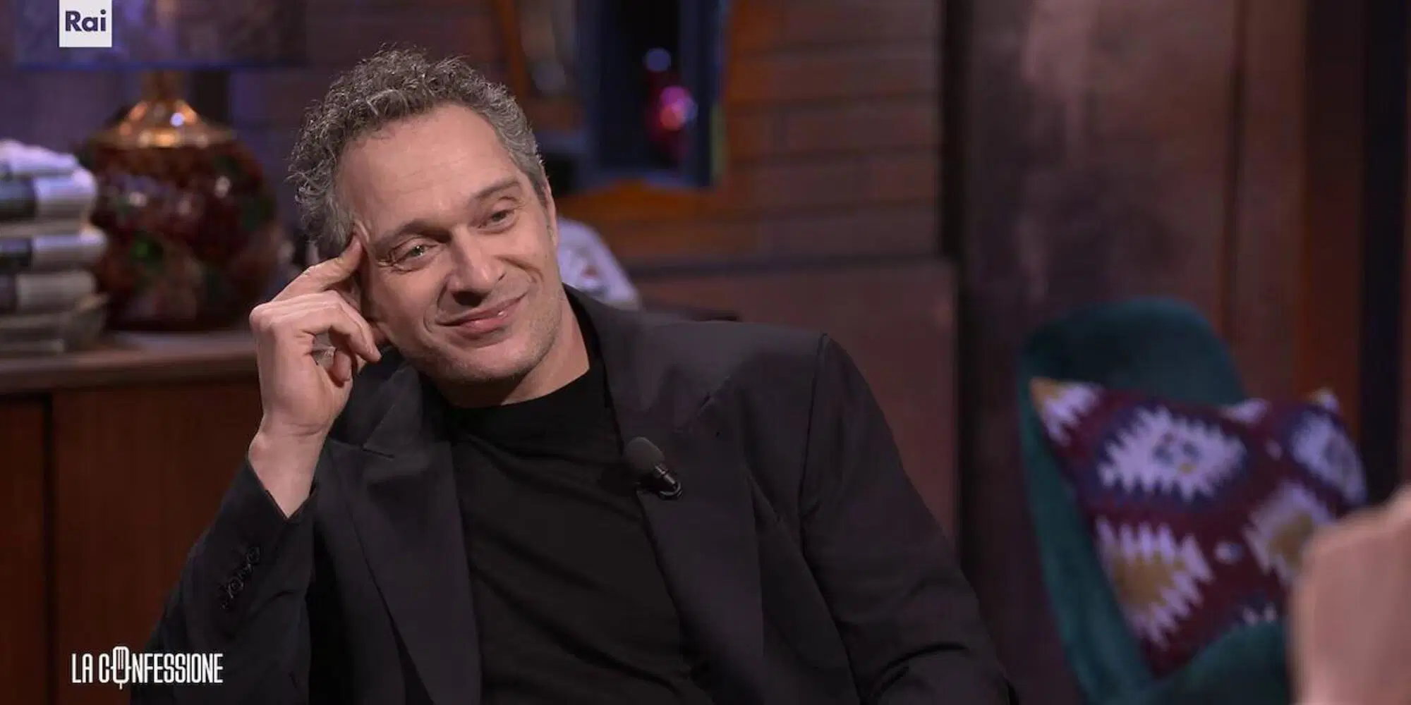 Claudio Santamaria a "La Confessione" di Peter Gomez