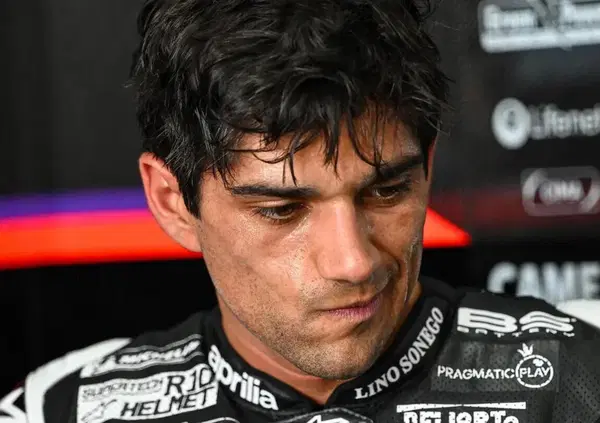 Jorge Martin dal sedile di una Aston Martin: &ldquo;Niente Austin, non recupero come vorrei&rdquo;. Si sapeva, ma &egrave; comunque una tegola e Max Biaggi ha spiegato perch&eacute;
