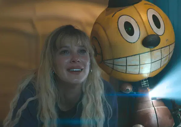 Abbiamo visto &ldquo;The electric state&rdquo;, il film pi&ugrave; costoso della storia di Netflix (320 milioni) con Milly Bobby Brown e Chris Pratt: ma com&rsquo;&egrave;? La critica lo distrugge, ma la verit&agrave; (che non hanno capito) &egrave; un&rsquo;altra&hellip;