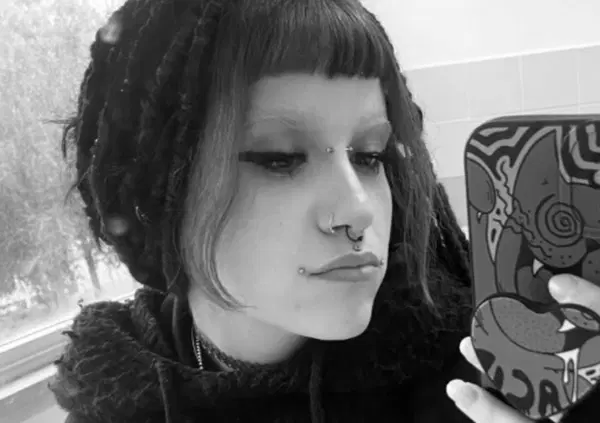 Com'&egrave; morta davvero Aurora Bellini in gita? L'ipotesi &egrave; infarto, ma cosa dir&agrave; l'autopsia? Anche il padre dubita: &ldquo;Mia figlia stava bene&rdquo;. E allora cos'&egrave; successo?