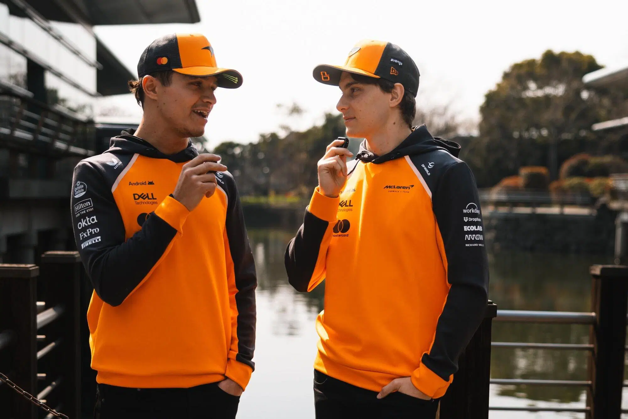 Lando Norris e Oscar Piastri durante la giornata media a Shanghai