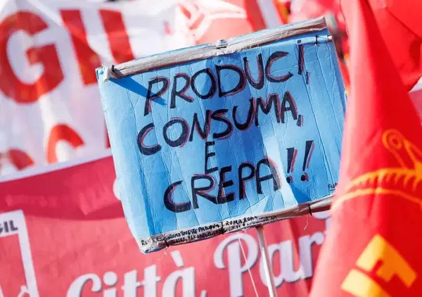 In Italia siamo tutti schiavi: ora lo dicono pure i dati sul lavoro