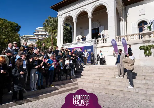 A Sanremo abbiamo spaccato, anche con le interviste nel salotto del Villaggio del Festival a Villa Ormond. Com&rsquo;&egrave; andata? Si riconferma l&rsquo;evento collaterale pi&ugrave; attivo della settimana di Sanremo&hellip;