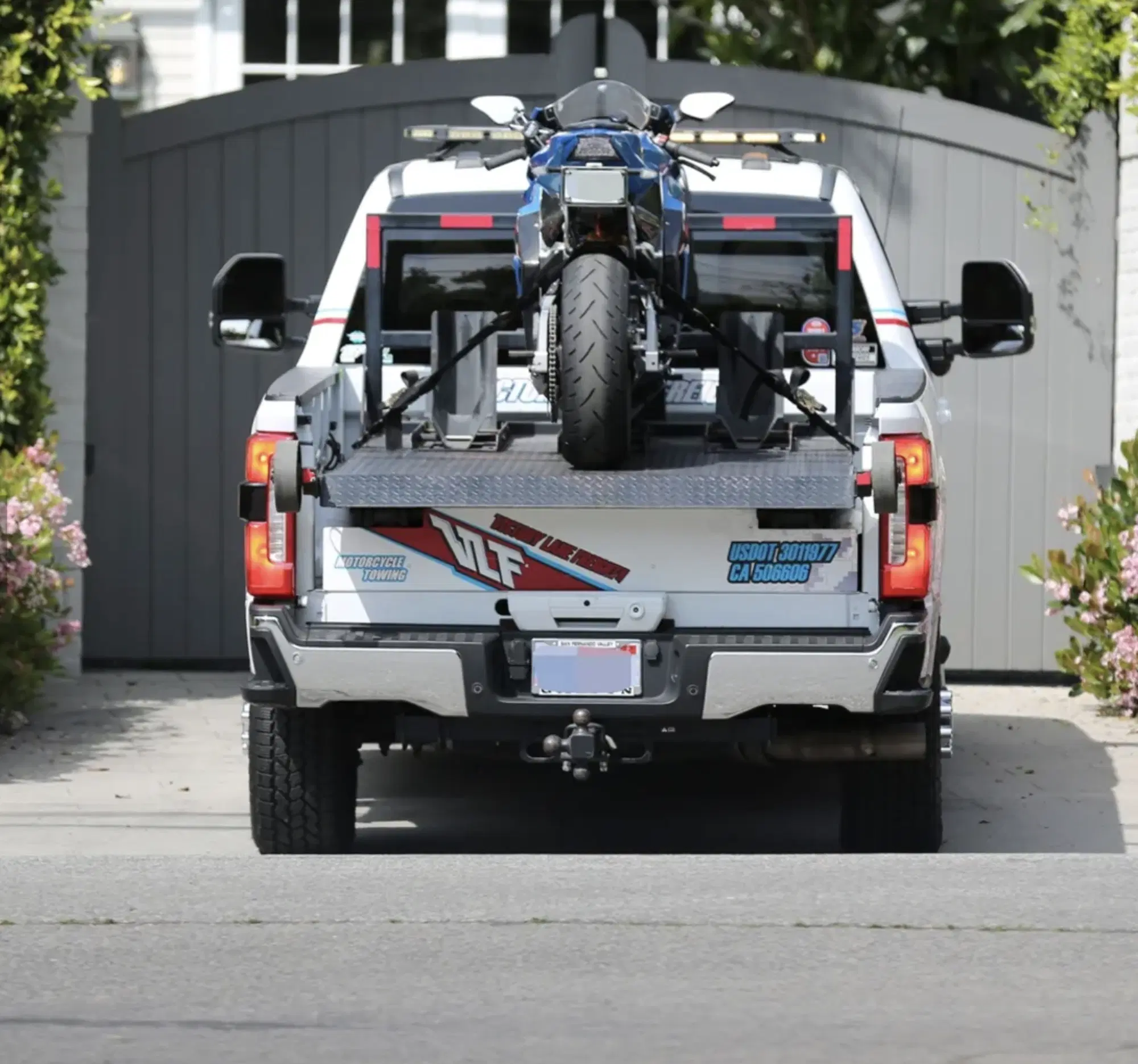 Ben Affleck prove le nuove moto