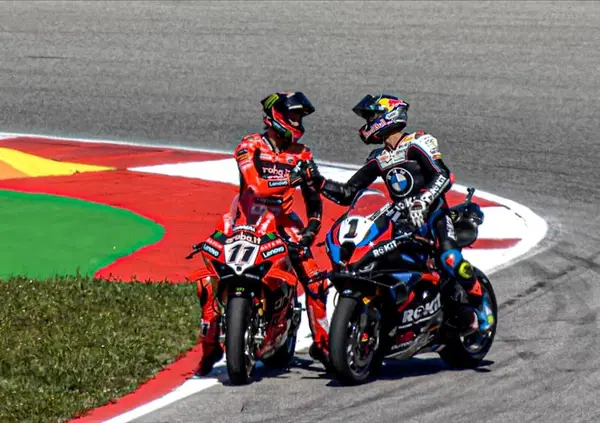 L&rsquo;hanno chiamato Round di Portimao perch&eacute; Festival della Carogna suonava male: Toprak, Bulega e il folle weekend della Superbike