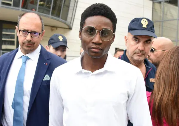 Omicidio Pierina Paganelli, svelata la voce del suo assassino, registrata da una telecamera nel garage, che l&rsquo;avrebbe attirata con un saluto prima di ucciderla: adesso Louis Dassilva verr&agrave; scarcerato? Mentre Manuela Bianchi continua a&hellip;