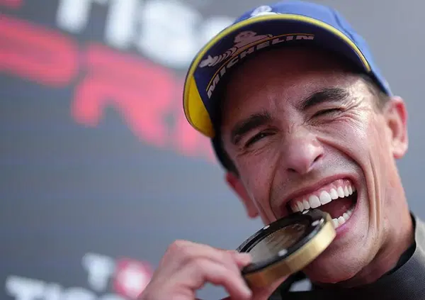 [VIDEO] Ad Austin il petardo in chiesa &egrave; la Direzione Gara, cos&igrave; psicolabile da farsi confondere da Marc Marquez (che ha fatto le cose a caso)