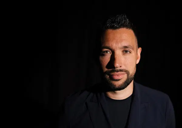 Ma sticaz*i di Allegri e Conte, in Olanda c&rsquo;&egrave; un allenatore italiano che sta facendo la Rivoluzione: Francesco Farioli, il filosofo che si &egrave; preso l&rsquo;Ajax di Crujiff