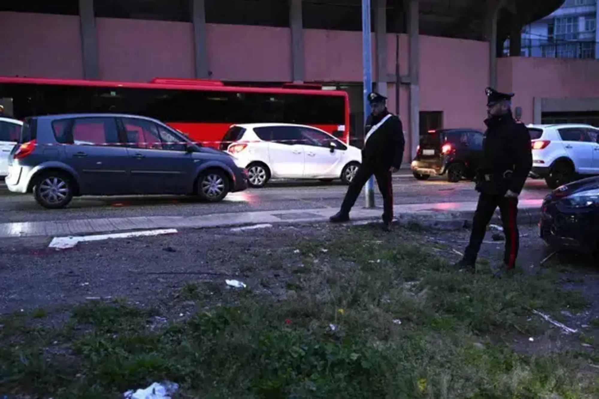 I poliziotti a Messina sulla scena del delitto