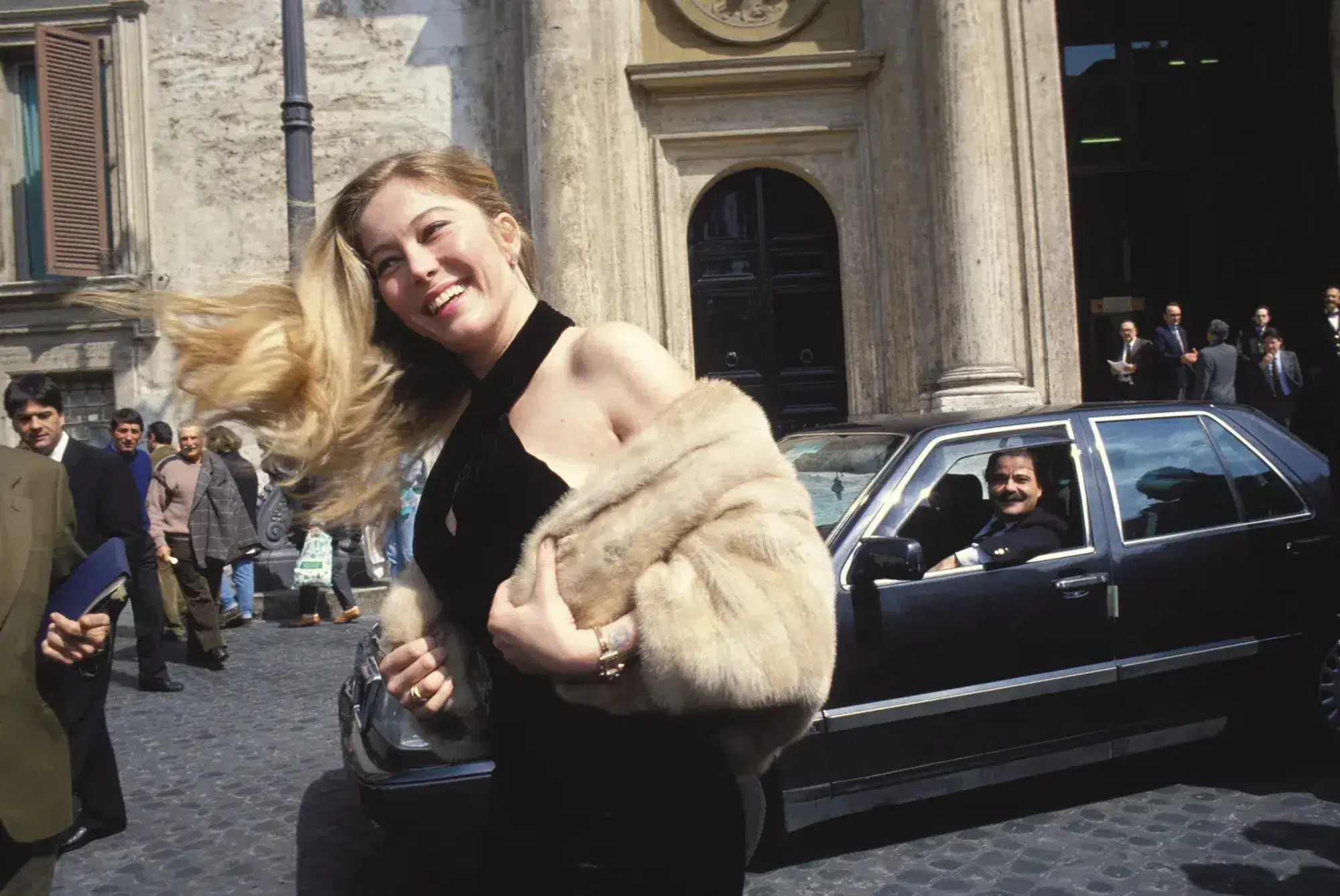 Davvero il marito di Moana Pozzi l'ha aiutata a morire?