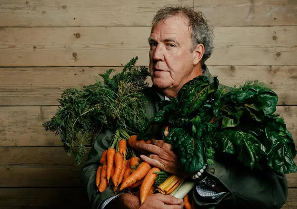 Jeremy Clarkson, i ristoranti e la dieta ai tempi di Ozempic: &ldquo;Ecco le mie ricette, dal caviale di lumaca al cuore di coniglio, anche se...&rdquo;