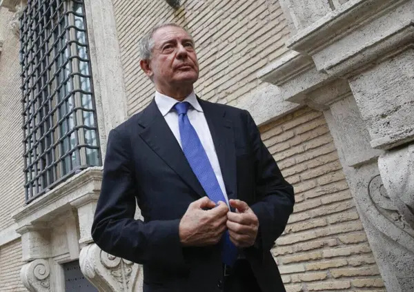 Ma Libero e Il Giornale che criticano Prodi, perch&eacute; non criticano Urso che stringe il polso a una giornalista di Report? E poi La Russa e il &ldquo;diritto alla rabbia&rdquo;, Donzelli contro Giacomo Salvini, Silvio Berlusconi e&hellip;