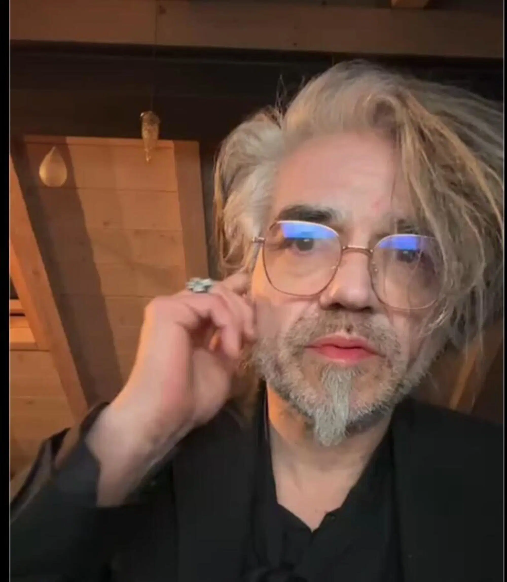 Morgan durante la diretta social