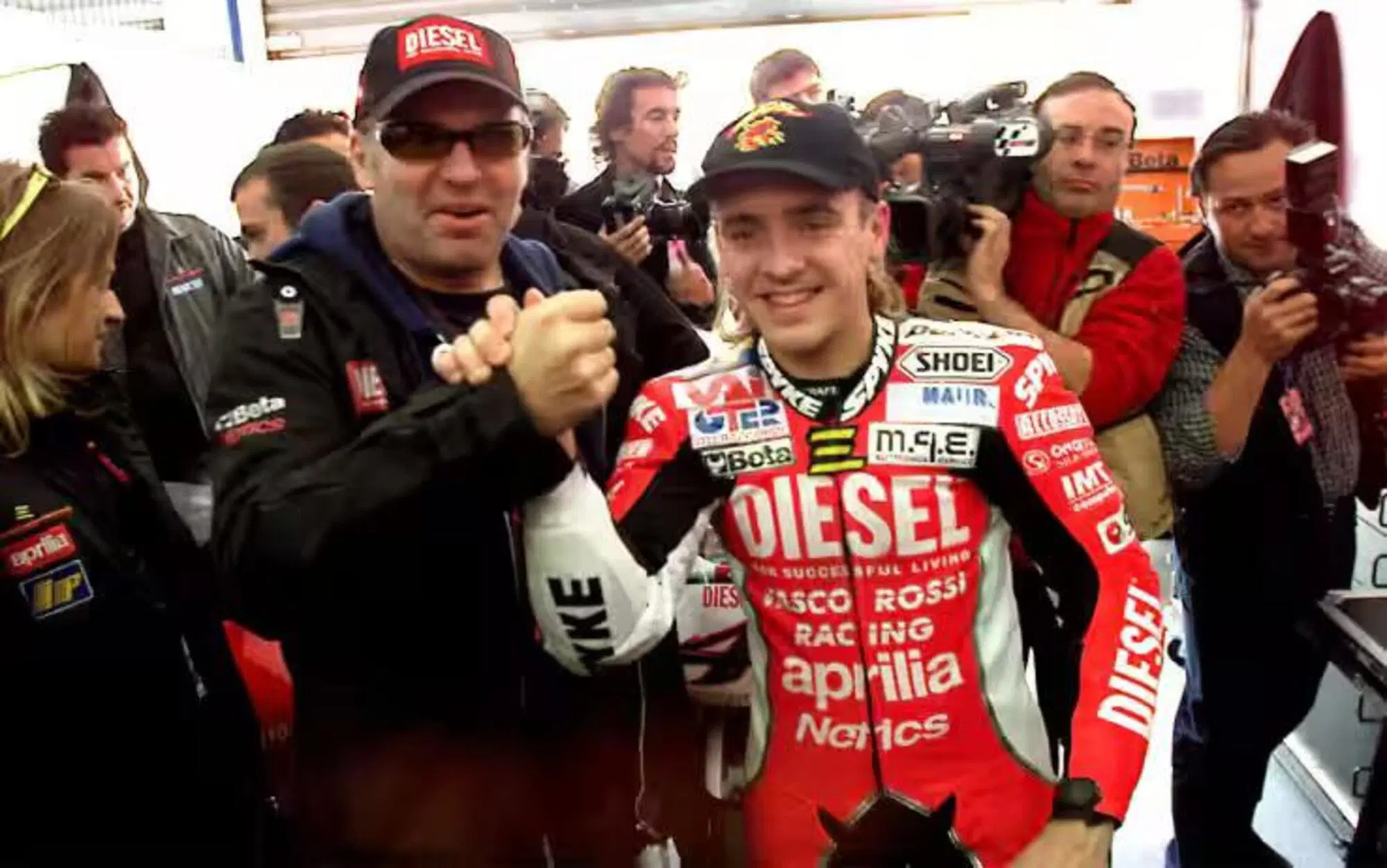 20250402 184043715 1085