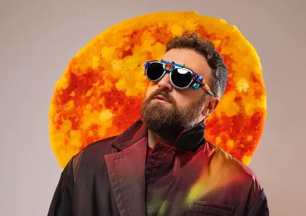 Neffa Canerandagio ci riporta negli anni Novanta (bene e con Izi), la reunion delle &ldquo;Sacre Scuole&rdquo; con Dargen D&rsquo;amico e Jake La Furia e la dimenticabile Elodie&hellip; Abbiamo ascoltato (e recensito) il meglio dei singoli della settimana