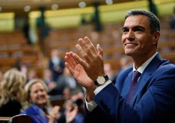 Ma vi siete accorti che in Europa &egrave; rimasto solo un leader (veramente) di sinistra? &Egrave; Pedro Sanchez. Dice le cose che vanno dette e fa volare la Spagna. E la tecnodestra far&agrave; di tutto per attaccarlo...