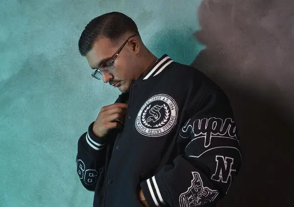 Nuova Scena, qualcosa non torna? Geolier e Nachelo si conoscevano gi&agrave;? Parpiglia: &ldquo;Abbiamo video dove si sfidano durante una battle&rdquo;. &Egrave; vero? E la produzione lo sapeva? &ldquo;E il Codacons? C&rsquo;&egrave; un montepremi in denaro&hellip;&rdquo;