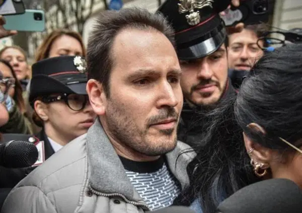 Omicidio Poggi, Andrea Sempio svela la verit&agrave; sul suo alibi: &ldquo; Lo scontrino del parcheggio? Non copre l&rsquo;orario del delitto, serve a dimostrare che il giorno in cui Chiara &egrave; stata uccisa non ero a Garlasco&rdquo;. Ma perch&eacute; l&rsquo;ha consegnato solo un anno dopo? 