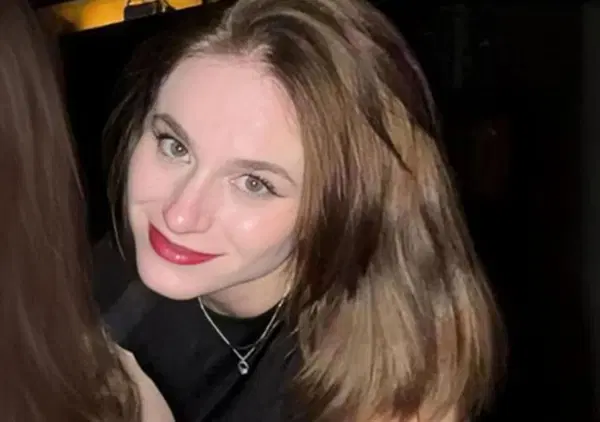 Omicidio Sula, dopo il delitto Mark &egrave; andato a mangiare una piadina con un&rsquo;amica di Ilaria, mandando messaggi dal suo cellulare fingendosi lei. Entrambi i genitori di Samson lo hanno aiutato a occultare il corpo o solo la madre? Ecco cosa sappiamo&hellip;