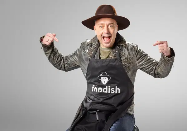Ok, ma che caz*o &egrave; Foodish, il nuovo programma di Joe Bastianich su Tv8? E avevamo bisogno di un altro format di cucina in tv? Un po' X Factor, un po' Quattro ristoranti...
