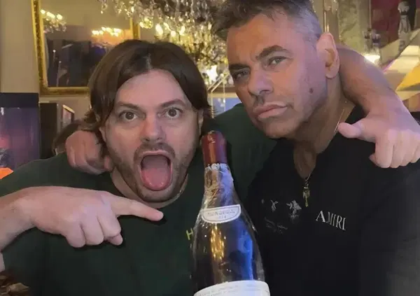 IL POPOLO DELLA GAINA! &ldquo;Altro che tesoro nascosto in Albania: siete solo invidiosi&rdquo;. Filippo Champagne difende Davide Lacerenza e Stefania Nobile: "Bigotti con il prosecco in mano, ma in Gintoneria...&rdquo;