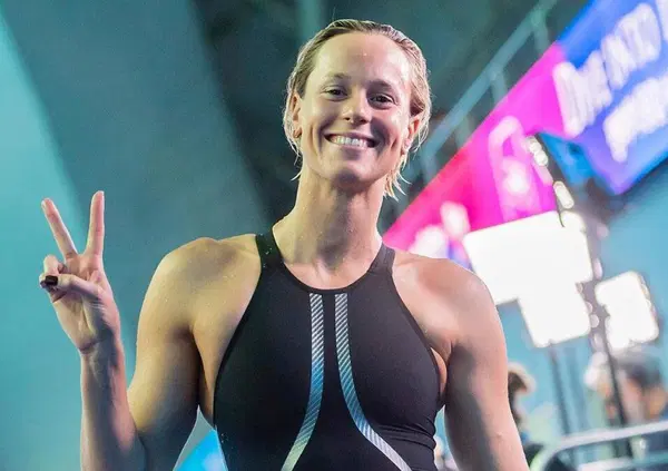 Federica Pellegrini prende a racchettate Sinner per il caso doping. Poi asfalta Thomas Ceccon, Filippo Magnani e rilancia il suo ruolo nel nuoto&hellip;