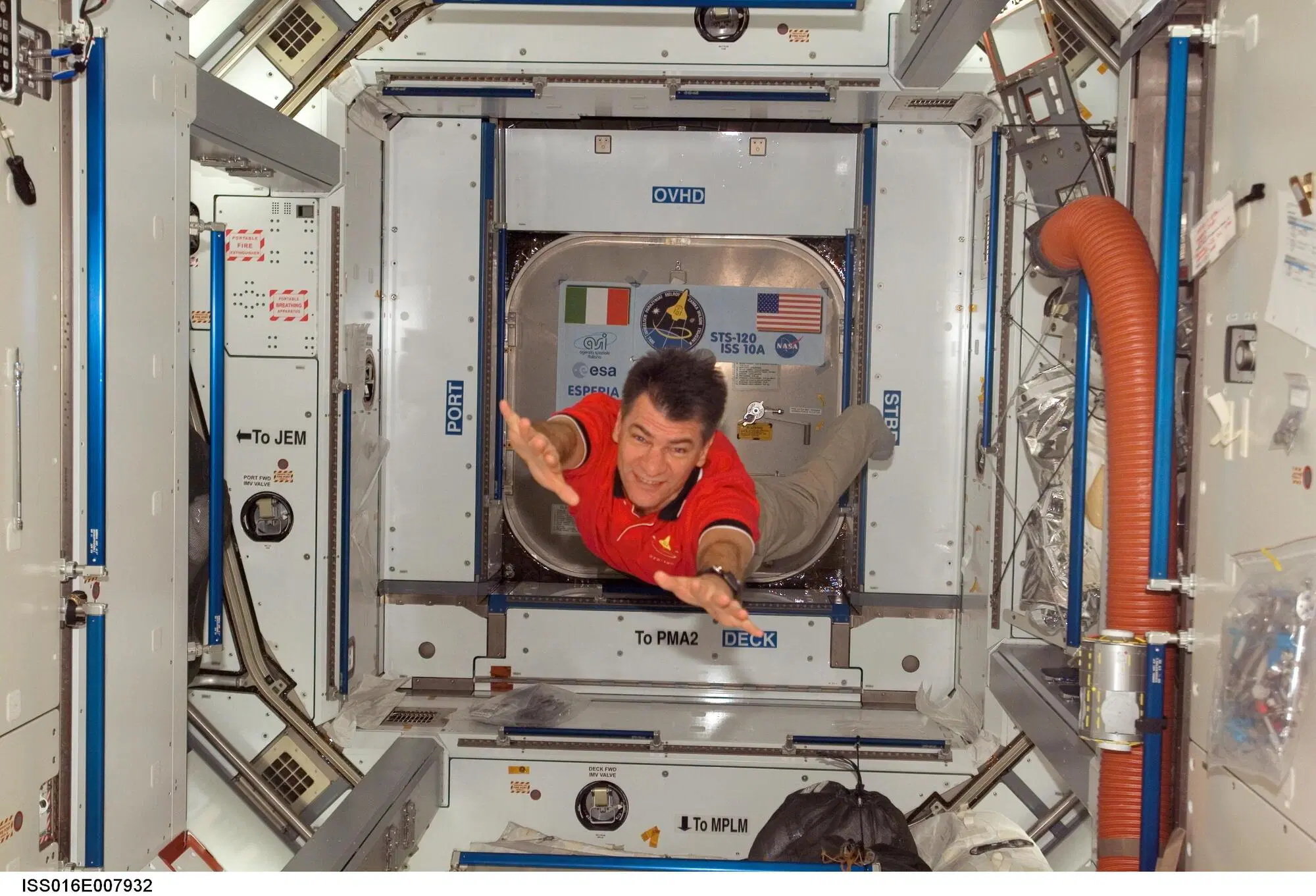 L'astronauta Paolo Nespoli