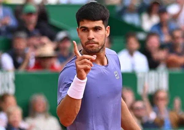 Montecarlo, Musetti fa il Sinner e si gode: De Minaur ko. Finale con Alcaraz per un montepremi record. Ma cosa c'entra Djokovic? 