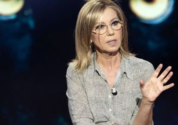 Giorgio Dell&rsquo;Arti asfalta Concita De Gregorio: &ldquo;Piazza Tina Anselmi al posto di piazza Cavour? Asineria clamorosa&rdquo;. La parit&agrave; tra uomo e donna? &ldquo;Bene, ma in questo caso non sono sullo stesso piano&rdquo;. E sull&rsquo;ignoranza degli italiani&hellip;