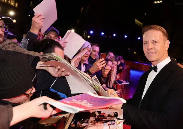 Se Rocco Siffredi &egrave; una popstar &egrave; una distorsione della nostra societ&agrave;, ed &egrave; colpa di tutti noi! Rendiamocene conto, senza stupirci delle accuse (da attrici hard alle Iene) di abusi e violenza sessuale&hellip;