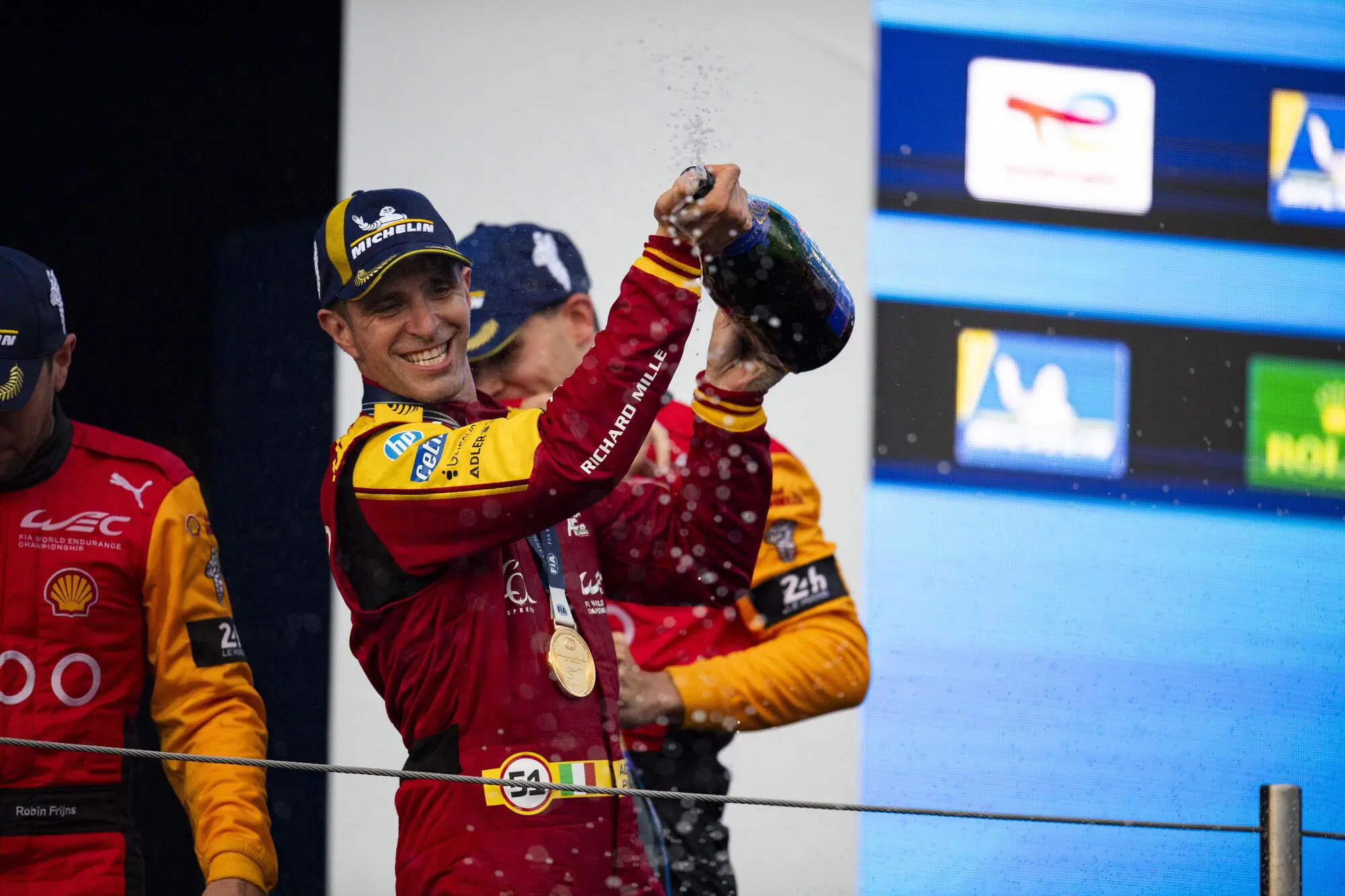 Alessandro Pier Guidi festeggia la vittoria della 6h di Imola.