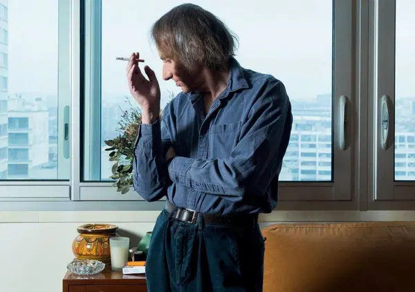 Ma davvero Michel Houellebecq non vincer&agrave; mai un Nobel perch&eacute; di &ldquo;estrema destra&rdquo;? La scrittrice Ernaux a Robinson (Repubblica): &ldquo;Si premia chi eleva la societ&agrave;, non chi odia donne e minoranze&rdquo;: cara Annie, ma tutto bene?