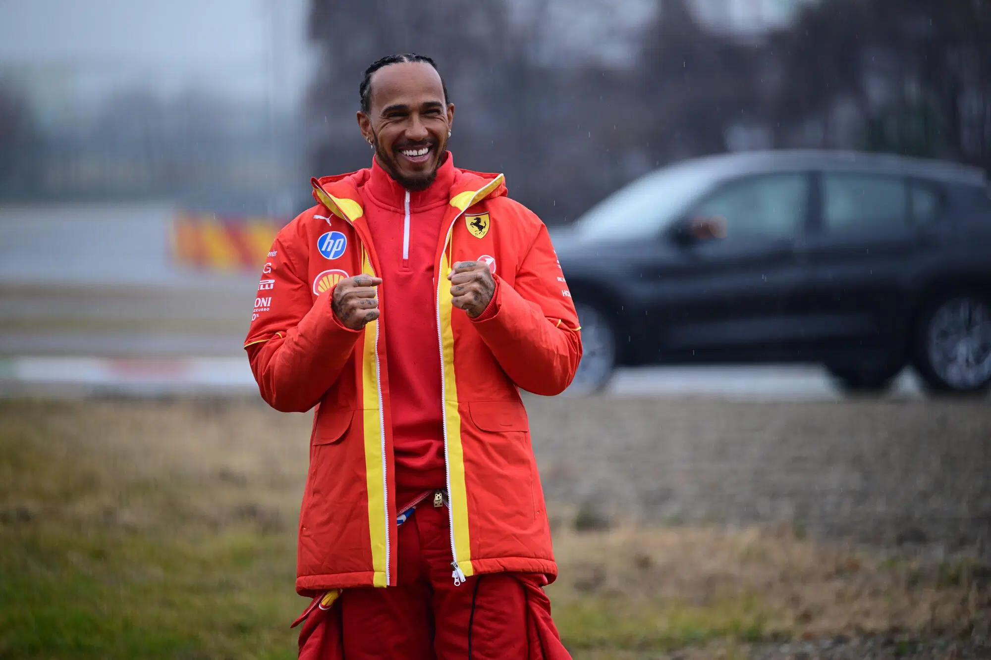 Lewis Hamilton il primo giorno in pista con la Ferrari