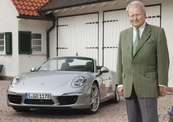 Mr. Porsche fa incaz*are i cittadini di Salisburgo. Il motivo? Un &ldquo;tunnel d&rsquo;oro&rdquo; che collega la sua villa (dove nacque Mozart) al garage personale. E le critiche di ambientalisti e sinistra&hellip;