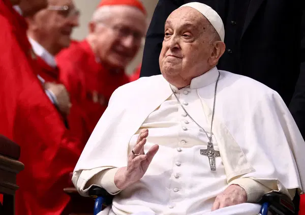 Se volete capire davvero il pensiero di Papa Francesco leggete la sua ultima enciclica &ldquo;Dilexit Nos&rdquo;, non fate politica: il messaggio di Bergoglio? &ldquo;Bisogna fare innamorare il mondo e&hellip;&rdquo;