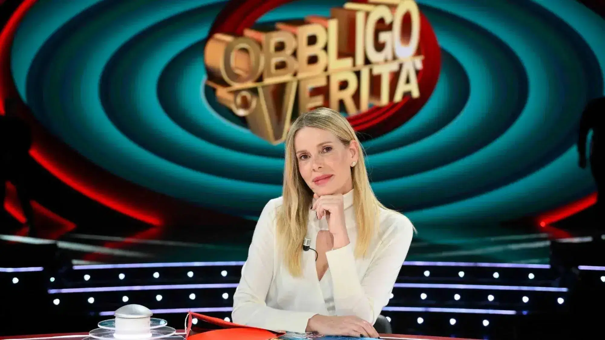 Alessia Marcuzzi obbligo verit&agrave; rai 2