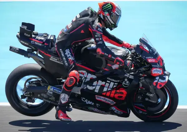 Per capire chi &egrave; davvero (e come sta) Jorge Martin beccatevi le news del dottor Charte. Ascoltate Marco Bezzecchi, invece, per capire che Aprilia lo aspetta dopo il test di Jerez