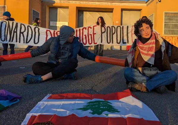 Ok, ma cosa succede a Leonardo con la protesta di Extinction Rebellion? Hanno occupato la sede di Roma "complice di genocidio": le accuse di alimentare il massacro a Gaza con armi e tecnologia, mentre il governo fa finta di non sentire&hellip;