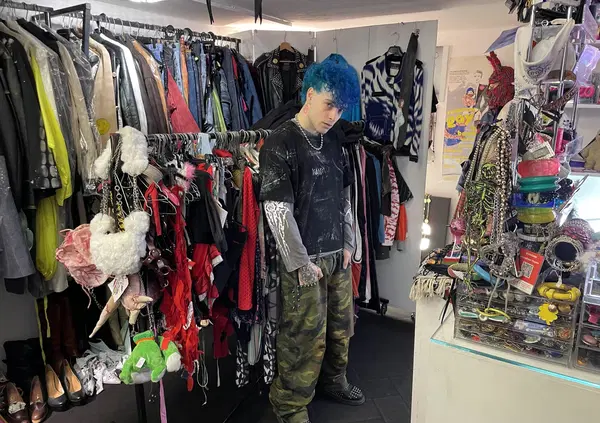 Intervista vintage a Plant: &ldquo;La Sad? Tatuata sulla pelle, ma adesso siamo tutti concentrati sui nostri progetti&hellip;&rdquo;. E sul singolo Piccolo me, la tecnologia, i problemi di overthinking e la scena alternativa italiana...