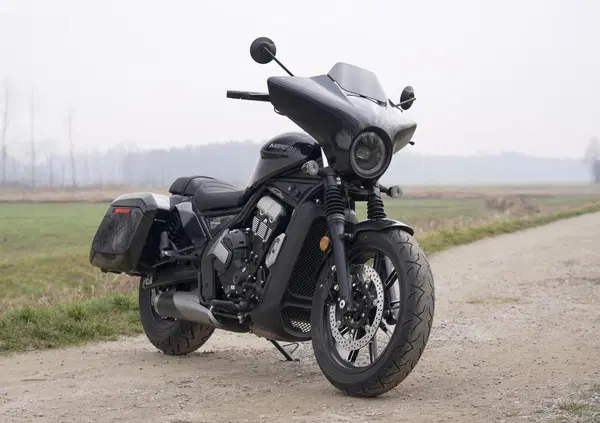 Moto Morini Calibro: perch&eacute; non l'ha fatta Harley? Le prove di MOW